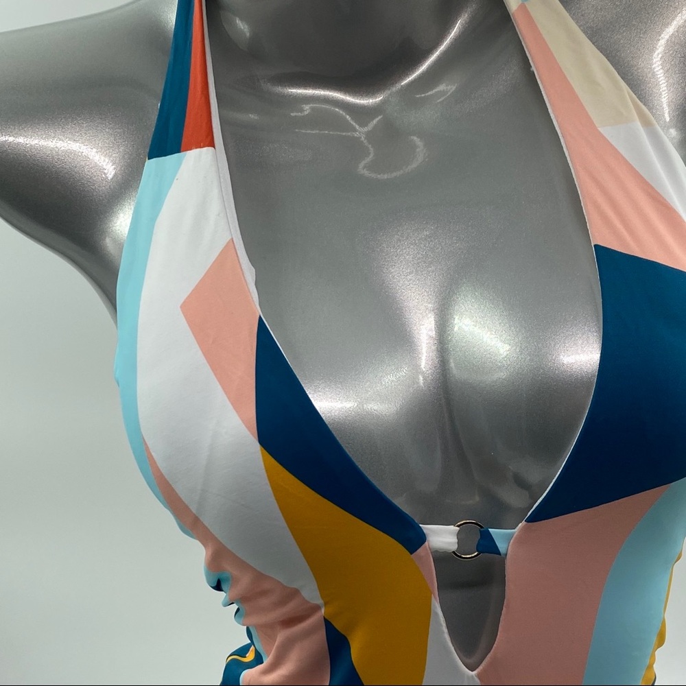 Bar III Swimsuit Pop Art Geometric Pink Blue NEW - Picture 4 of 7